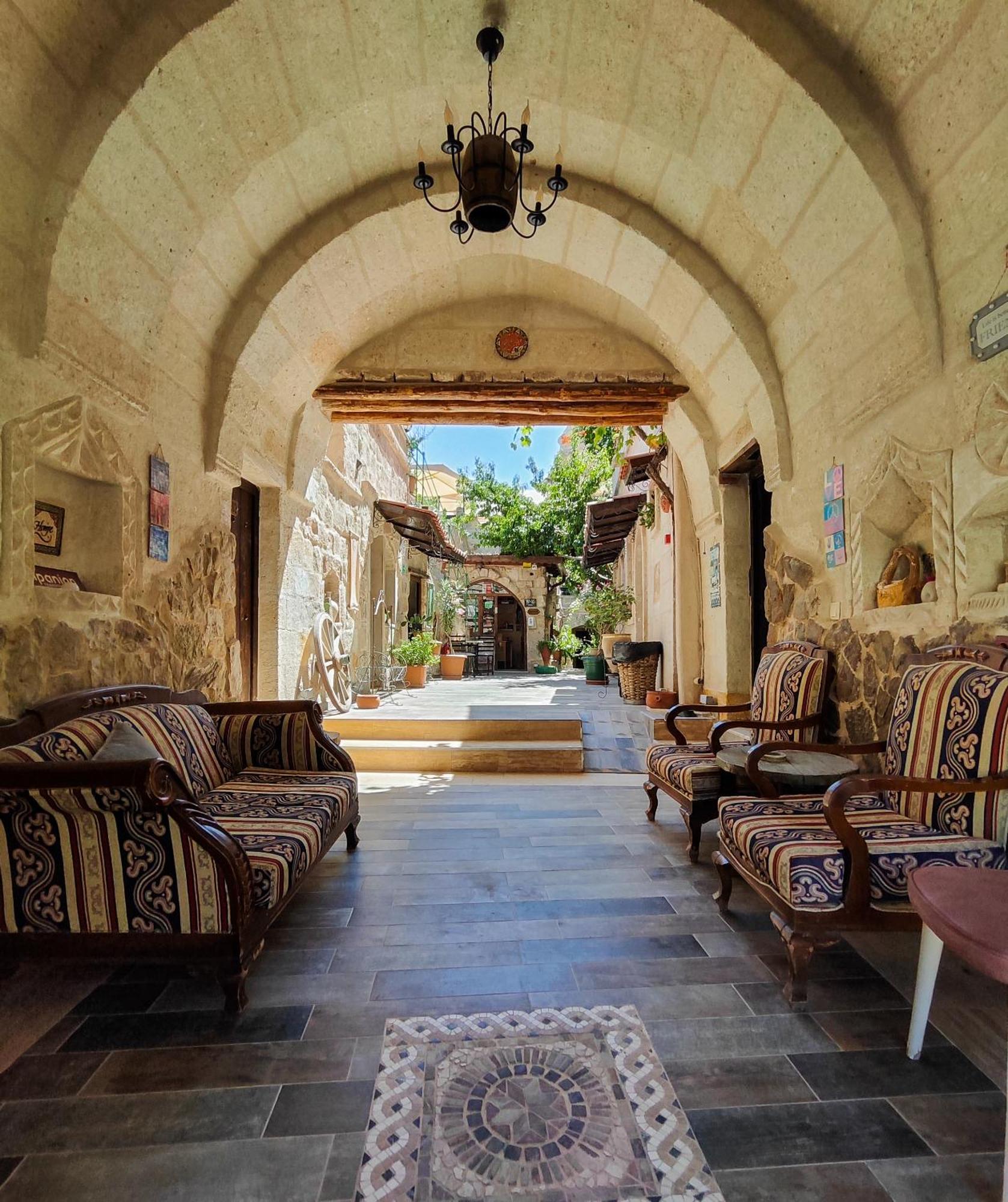 Vintage Cave House Hotel Göreme Exterior foto